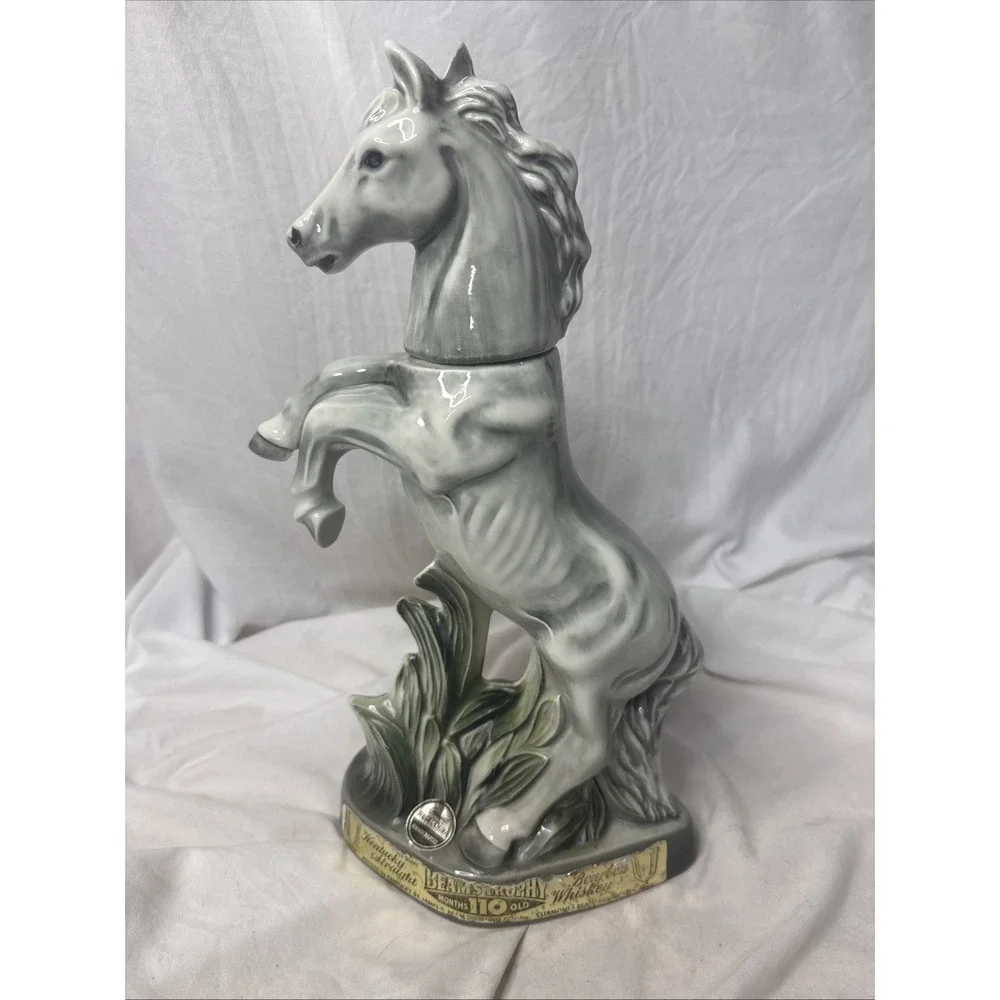 Vintage Jim Beam Trophy Horse Decanter Kentucky Straight Bourbon 1962 Bar Liquor